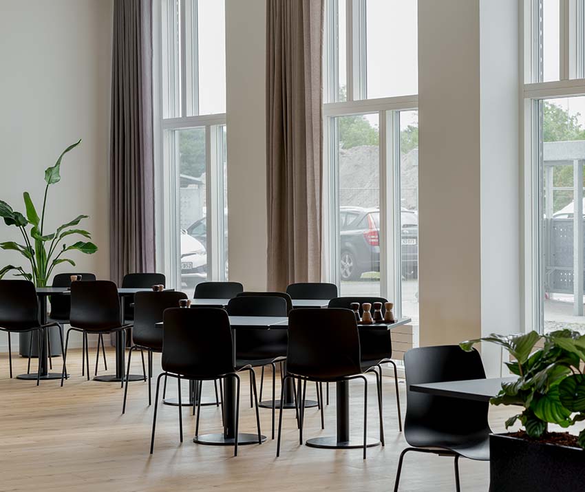 kantine med borde